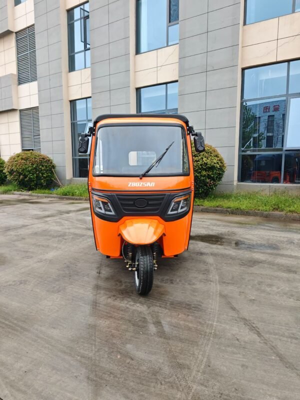 Tuk-tuk Electric tricycle