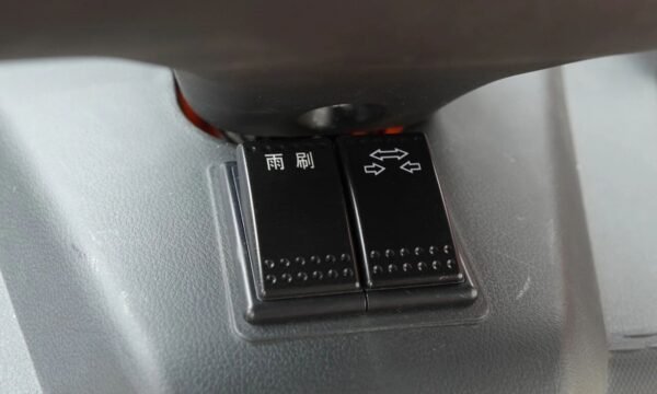 Tuk-tuk Electric tricycle