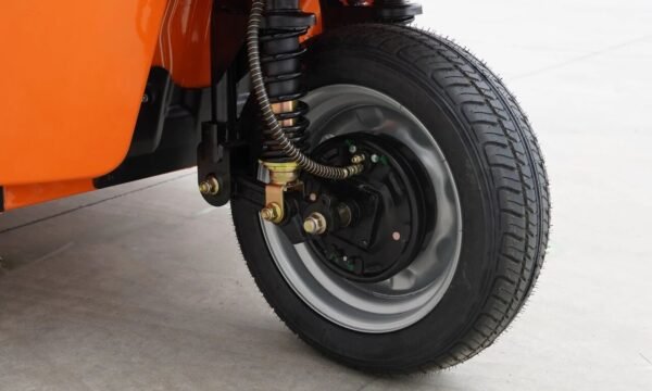 Tuk-tuk Electric tricycle